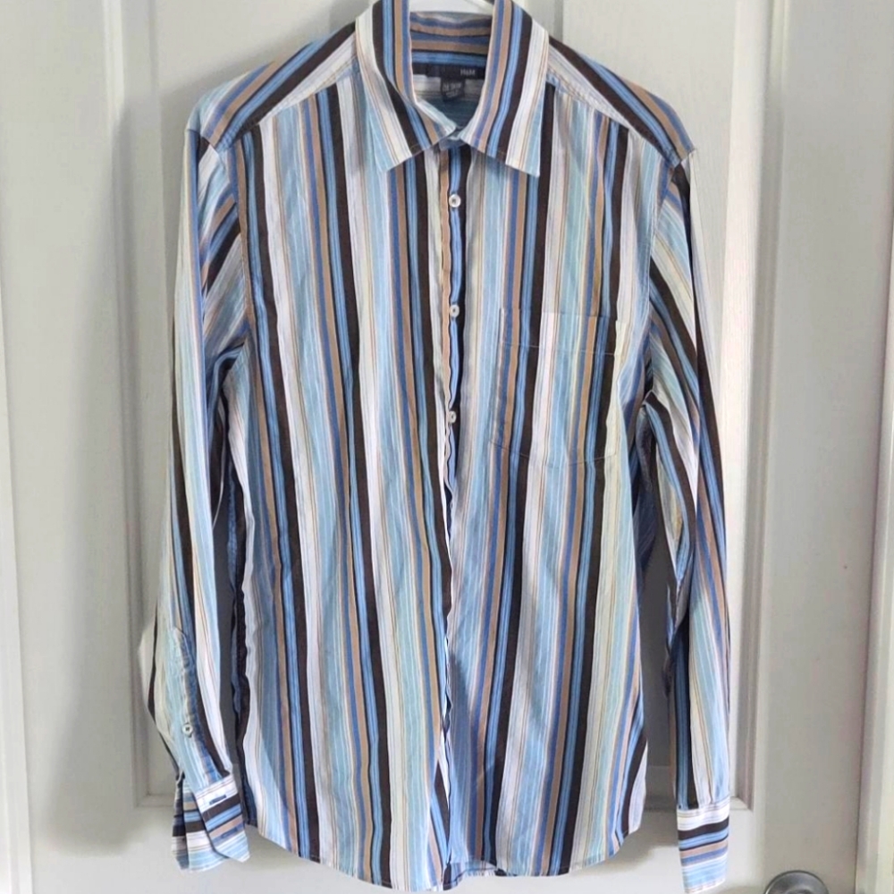 H&M Men's Striped Button-down shirt